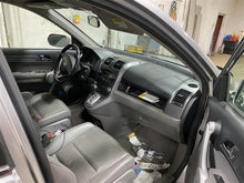 Load image into Gallery viewer, WINDSHIELD WIPER MOTOR Honda CR-V 2007 07 2008 08 - 1326914