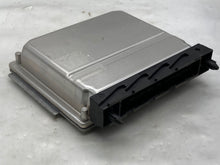 Load image into Gallery viewer, ECU ECM COMPUTER Volvo S70 V70 C70 S80 1999 99 - NW63102