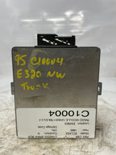 Load image into Gallery viewer, Radio MERCEDES E-CLASS 1995 - NW7439