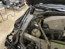 Load image into Gallery viewer, FRONT DOOR WINDOW REGULATOR POWER 528D 528i 535i 550i 11-15 Right - 1328116
