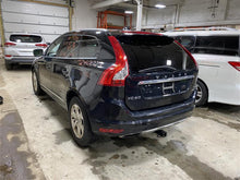 Load image into Gallery viewer, STEERING WHEEL Volvo XC60 2016 16 - 1329995