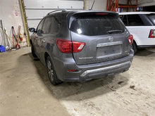 Load image into Gallery viewer, PLASTIC ENGINE COVER Nissan Pathfinder 2017 17 - 1329666