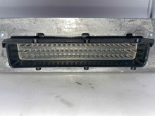 Load image into Gallery viewer, ECU ECM COMPUTER Saab 9-5 2004 04 - NW62104