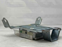 Load image into Gallery viewer, AIR BAG COMPUTER TOYOTA AVALON 1998 - NW38038