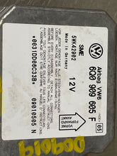 Load image into Gallery viewer, AIR BAG COMPUTER Volkswagen Jetta 2001 01 2002 02 - NW38741