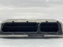 Load image into Gallery viewer, ECU ECM COMPUTER Volkswagen Beetle 1999 99 2.0L - NW62664