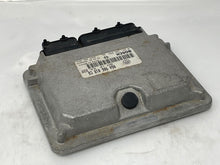 Load image into Gallery viewer, ECU ECM COMPUTER Volkswagen Beetle 1999 99 2.0L - NW62664