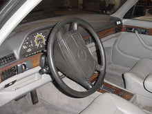 Load image into Gallery viewer, HEADLIGHT WIPER MOTOR Mercedes 420SEL 1986 86 - 32030