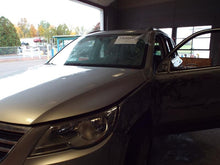 Load image into Gallery viewer, ENGINE MOTOR A3 Golf Golf GTI Tiguan 09 2009 10 2010 11 2011 2.0L - MRK442188