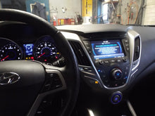 Load image into Gallery viewer, RADIATOR FAN ASSEMBLY Accent Veloster 2012 12 2013 13 2014 14 - MRK459571