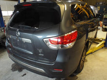 Load image into Gallery viewer, OUTER TAIL LIGHT LAMP Nissan Pathfinder 13 14 15 16 Right - MRK461384