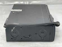Load image into Gallery viewer, CD CHANGER Audi A4 A6 A8 1997 97 98 99 00 01 02 03 - 05 - NW135907