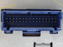 Load image into Gallery viewer, Radio Cadillac Deville 2003 - NW134397