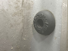 Load image into Gallery viewer, WHEEL Jaguar Xj8 98 99 16" Alloy 10 Triangle Slots - NW199532