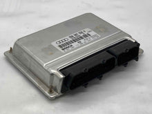Load image into Gallery viewer, ECU ECM COMPUTER Audi A4 Passat 1996 96 97 98 1.8L - NW58782