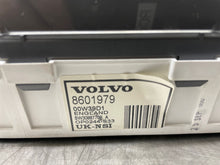 Load image into Gallery viewer, SPEEDOMETER CLUSTER Volvo S40 2000 00 - NW162283