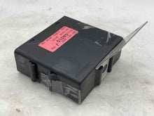 Load image into Gallery viewer, CRUISE CONTROL COMPUTER Forester 2003 03 04 05 06 2006 - NW37631