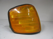 Load image into Gallery viewer, PARKLAMP Mercedes 280S 300D 450SE 73 74 75 - 80 Right - 344208