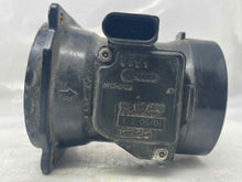 Load image into Gallery viewer, Mass Air Flow Sensor Meter MAF A4 A6 Passat 00 01 02 03 04 05 - NW5668