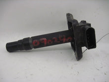 Load image into Gallery viewer, IGNITION COIL Audi A4 A6 A8 S8 Beetle 99 00 01 02 03 04 - 346535