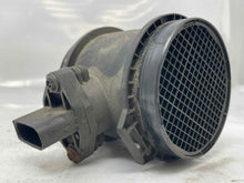 Load image into Gallery viewer, Mass Air Flow Sensor Meter MAF Rover Discovery Range Rover 99-04 - NW5442