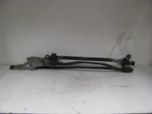 Load image into Gallery viewer, WIPER TRANSMISSION Toyota Celica 2000 00 01 02 03 04 05 - 368390