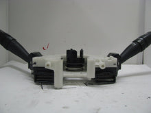 Load image into Gallery viewer, COLUMN SWITCH HYUNDAI ACCENT 2000 01 02 03 04 05 - 37272