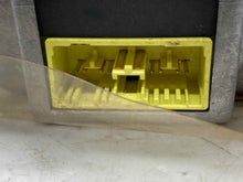 Load image into Gallery viewer, AIR BAG COMPUTER TOYOTA CAMRY ES300 1997 - NW38110