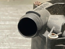 Load image into Gallery viewer, AIR INJECTION PUMP SMOG Mercedes CL500 G500 C320 ML320 98 99 00 01 02 03 04 - 06 - NW8143