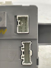 Load image into Gallery viewer, BODY CONTROL MODULE BCM COMPUTER Cx-7 2007 07 2008 08 2009 09 - NW34023