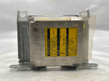 Load image into Gallery viewer, AIR BAG COMPUTER Forester 1999 99 2000 00 - NW37626