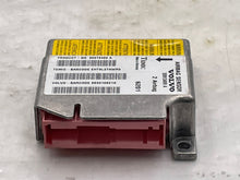 Load image into Gallery viewer, AIR BAG COMPUTER Volvo S40 V40 2000 00 - NW39001