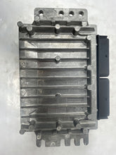 Load image into Gallery viewer, ECU ECM COMPUTER S40 V40 2000 00 - NW493854