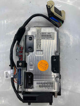 Load image into Gallery viewer, Computer Cadillac Deville 2000 - NW26002