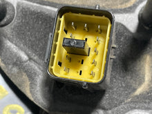 Load image into Gallery viewer, SIDE VIEW MIRROR Range Rover 1995 95 1996 96 Right - NW53541