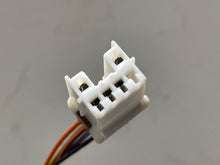 Load image into Gallery viewer, SIDE VIEW MIRROR Volvo S40 2000 00 01 02 03 04 Left - NW53914