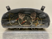 Load image into Gallery viewer, SPEEDOMETER CLUSTER Kia Sedona 2004 04 2005 05 - NW160722