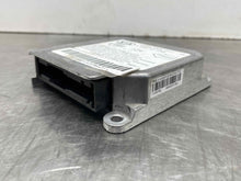 Load image into Gallery viewer, AIR BAG COMPUTER Kia Sedona 2002 02 2003 03 2004 04 05 - NW33350