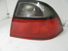 Load image into Gallery viewer, OUTER TAIL LIGHT LAMP Saab 9-5 1999 99 2000 00 2001 01 Right - 395926