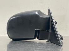 Load image into Gallery viewer, SIDE VIEW MIRROR Envoy S10 Blazer 99 00 01 Right - NW50981