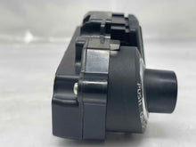 Load image into Gallery viewer, RADIO CONTROLS QX56 2008 08 Front - NW137079