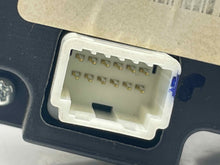 Load image into Gallery viewer, RADIO CONTROLS QX56 2008 08 Front - NW137079