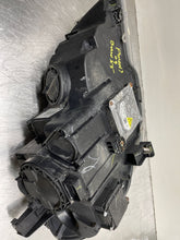 Load image into Gallery viewer, HEADLIGHT LAMP ASSEMBLY BMW X5 07 08 09 10 11 Left - NW102730