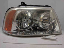 Load image into Gallery viewer, HEADLIGHT LAMP ASSEMBLY Lincoln Navigator 03 04 05 06 Left - NW102178