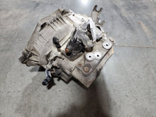 Load image into Gallery viewer, Transmission SAAB 9-5 2011 - NW184428