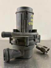 Load image into Gallery viewer, AIR INJECTION PUMP SMOG Volvo 960 1995 95 1996 96 1997 97 - NW8306
