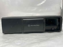 Load image into Gallery viewer, CD CHANGER ML320 ML 350 ML 500 ML55 2002 02 03 04 05 - NW138894