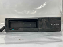 Load image into Gallery viewer, CD CHANGER V70 850 S90 V40 93 94 95 96 97 98 99 00 - 04 - NW140253