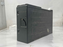 Load image into Gallery viewer, CD CHANGER V70 850 S90 V40 93 94 95 96 97 98 99 00 - 04 - NW140253