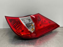 Load image into Gallery viewer, OUTER TAIL LIGHT LAMP Hyundai Accent 12 13 14 15 16 17 Right - NW453577